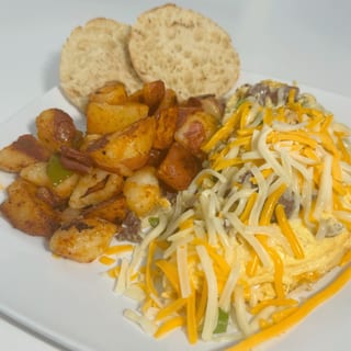 STEAK FAJITA OMELET
