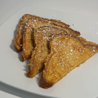 HALF ORDER FRENCH TOAST